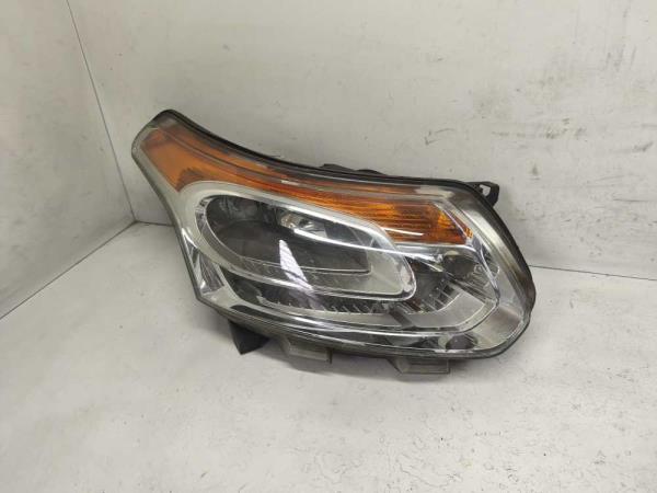 PHARE DROIT CITROEN - Vue 1